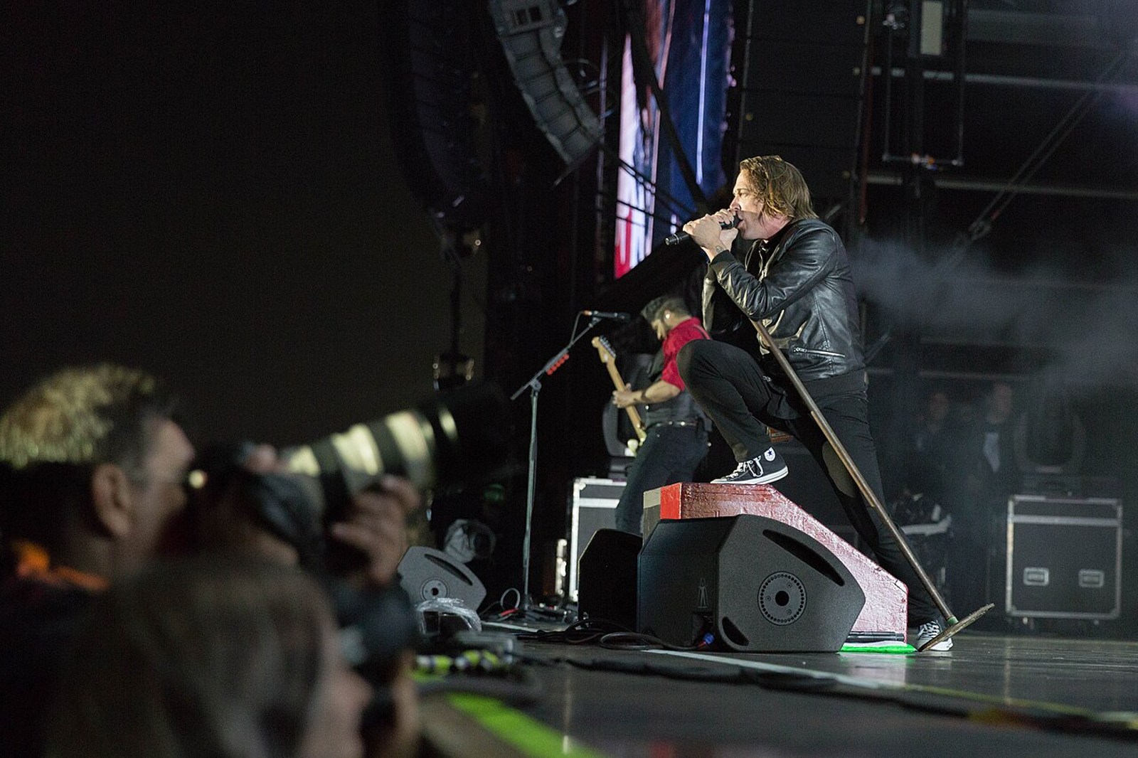 Benjamin Kowalewicz und Konzertfotografen — Rock am Ring 2016